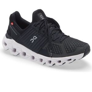 Women’s On Cloudswift shoes